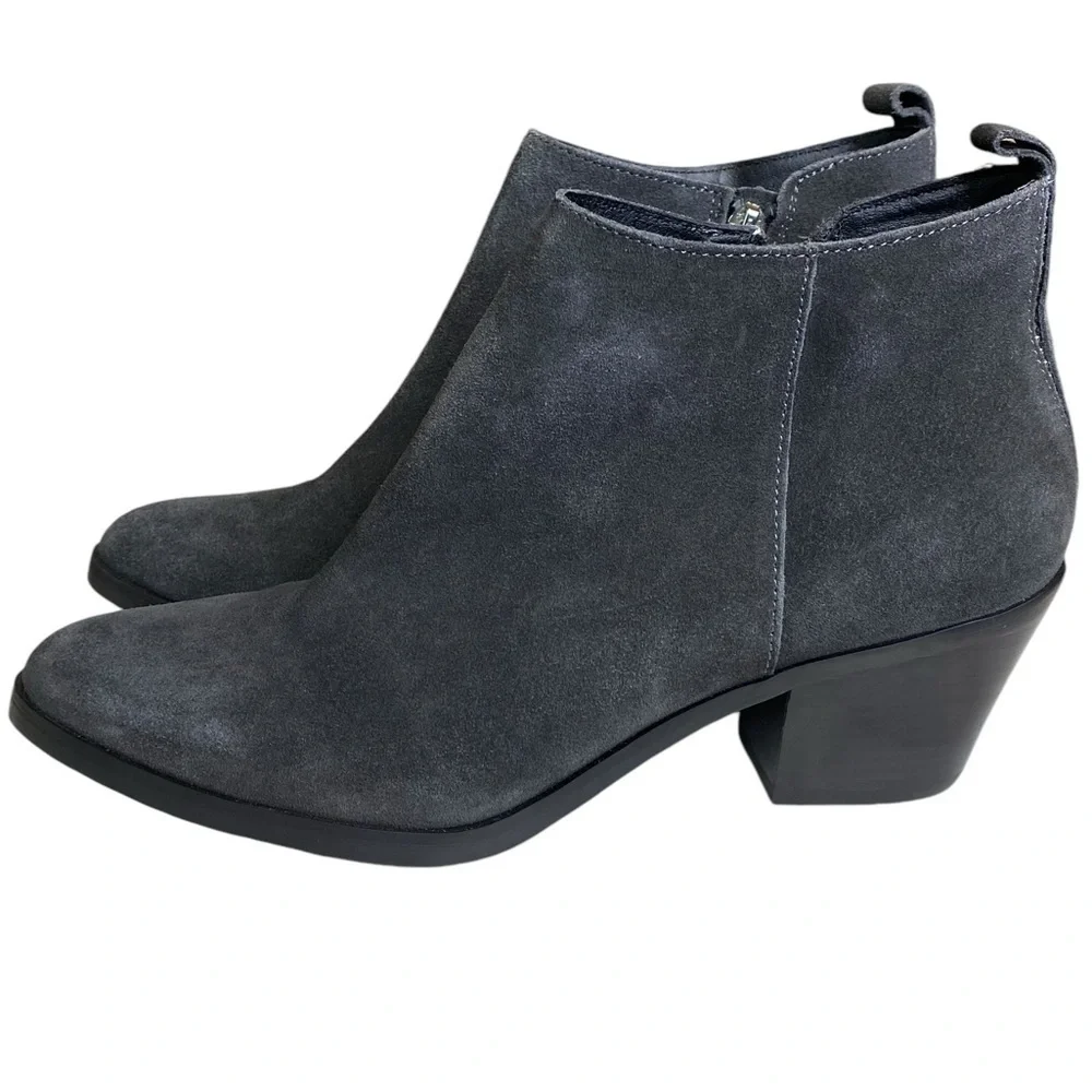 Dolce Vita Elza Dark Gray Suede Studded Pointed Toe Ankle Boots Women's Size 8.5